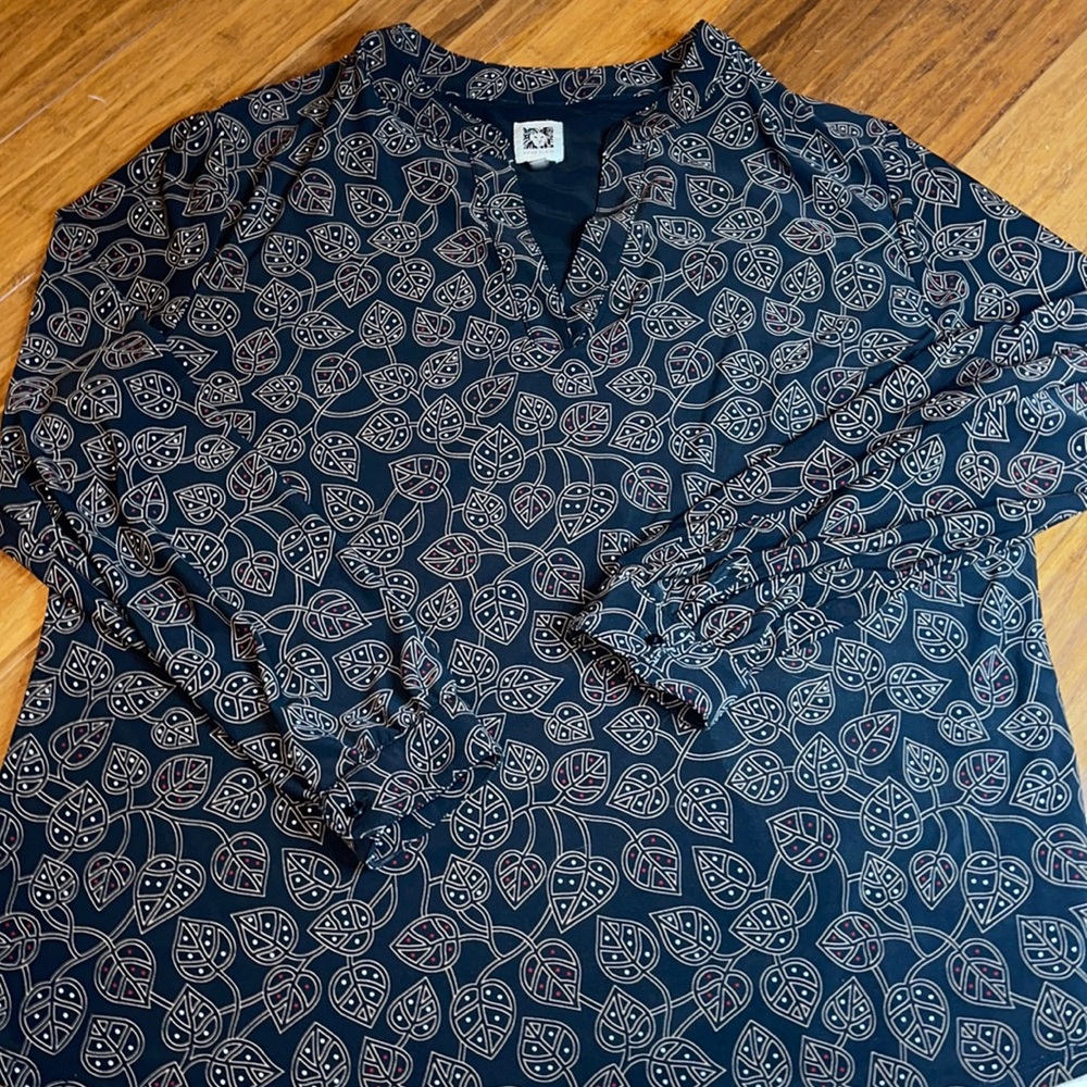 Anne Klein Size L blouse